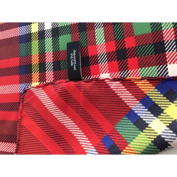 DUNEDIN Red Plaids & Checks Silk Scarf 31"/31,5" EX COND - Picture 8 of 8